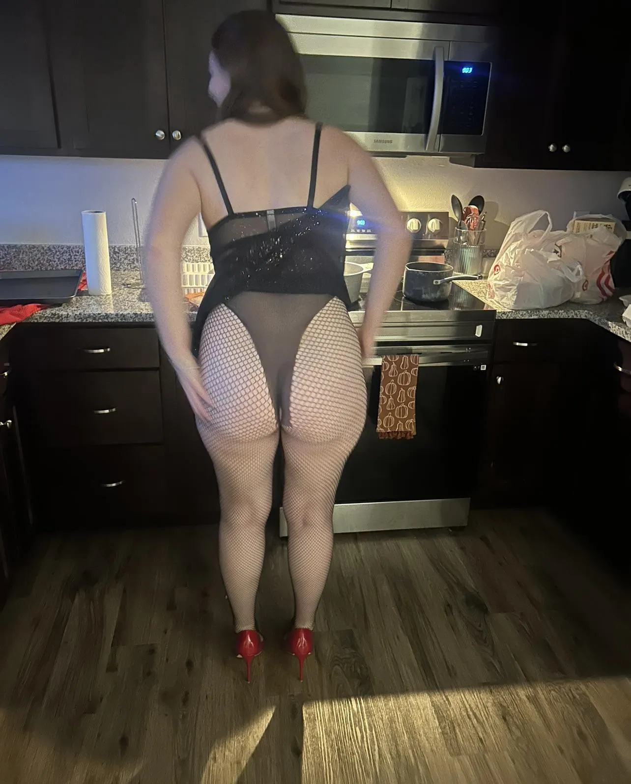 Younger Guy for Cucking