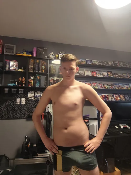 (18) little morning wood