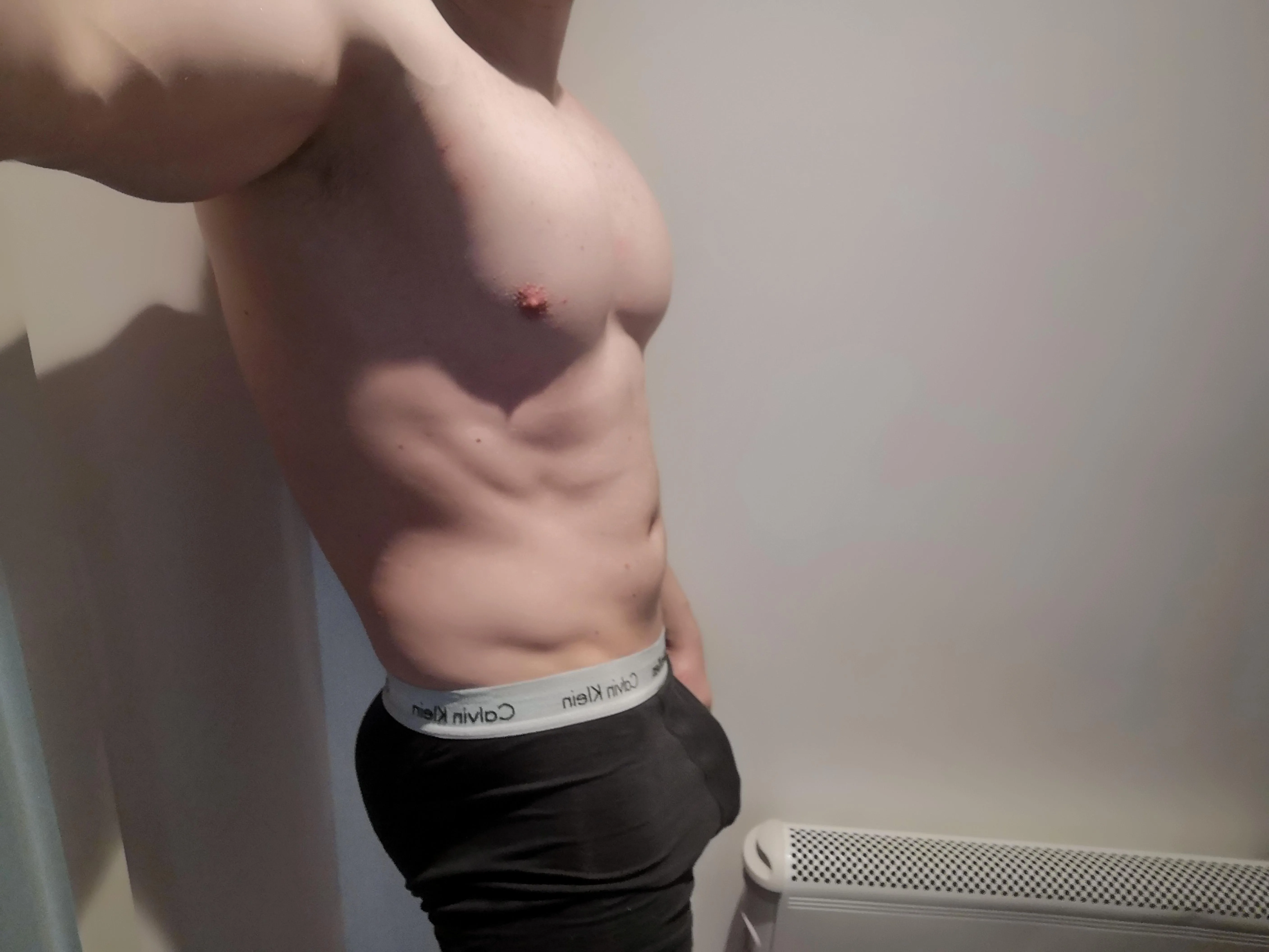 28m, need a good girl to play with