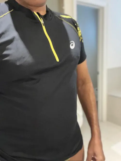 49 M 4 FM/F GTA and Southern Ontario going both Friday, March 28 and April 4