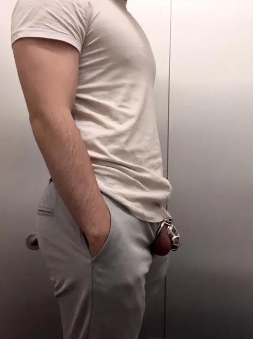 at the library toilet 📚