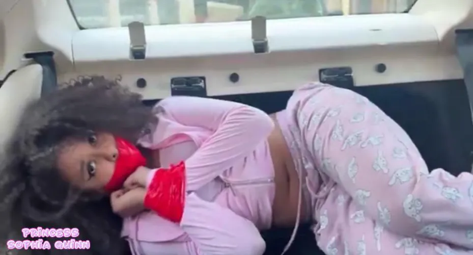 Do you think she’s a keeper !?