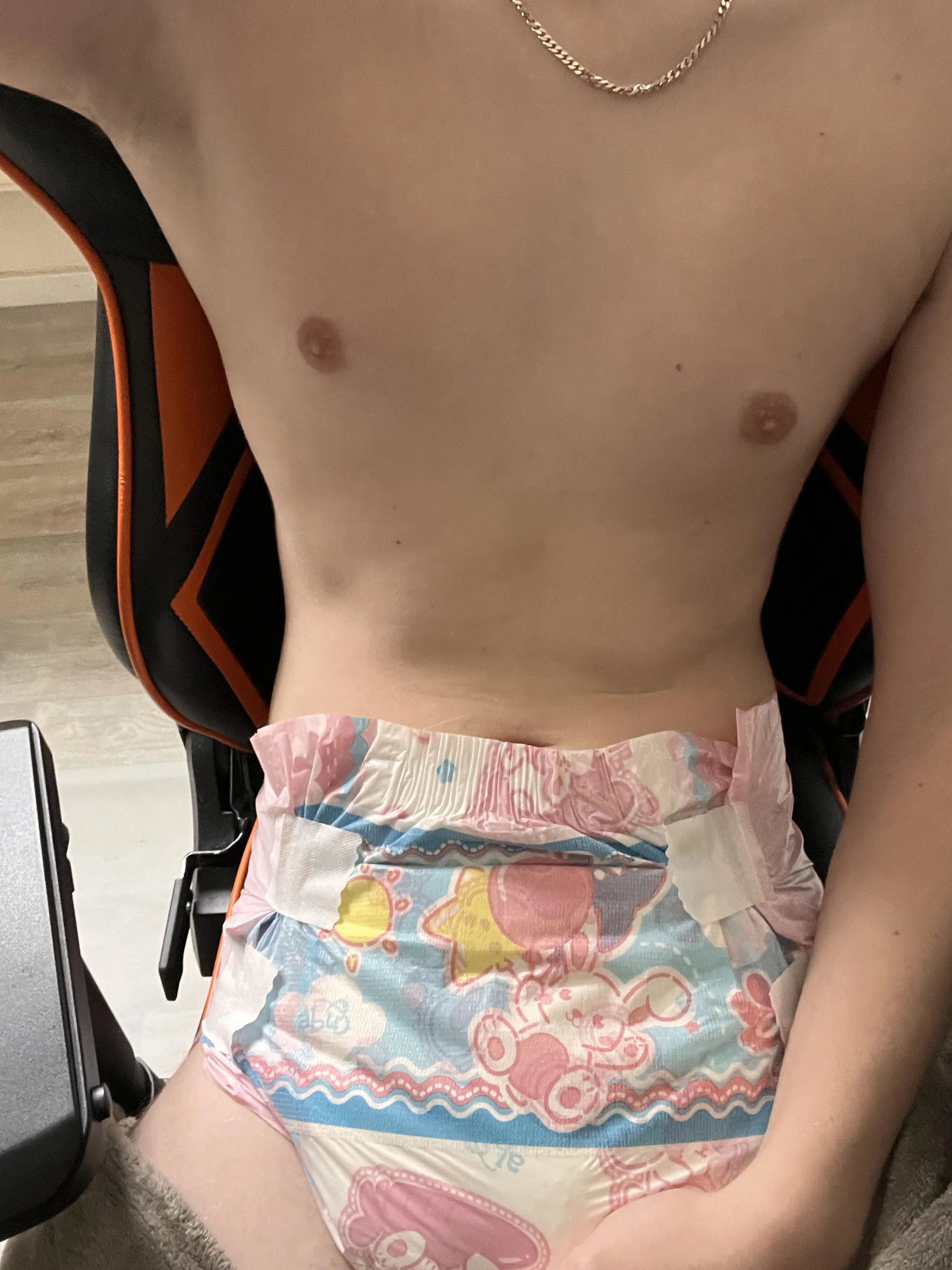 Gaming and diapers 😍