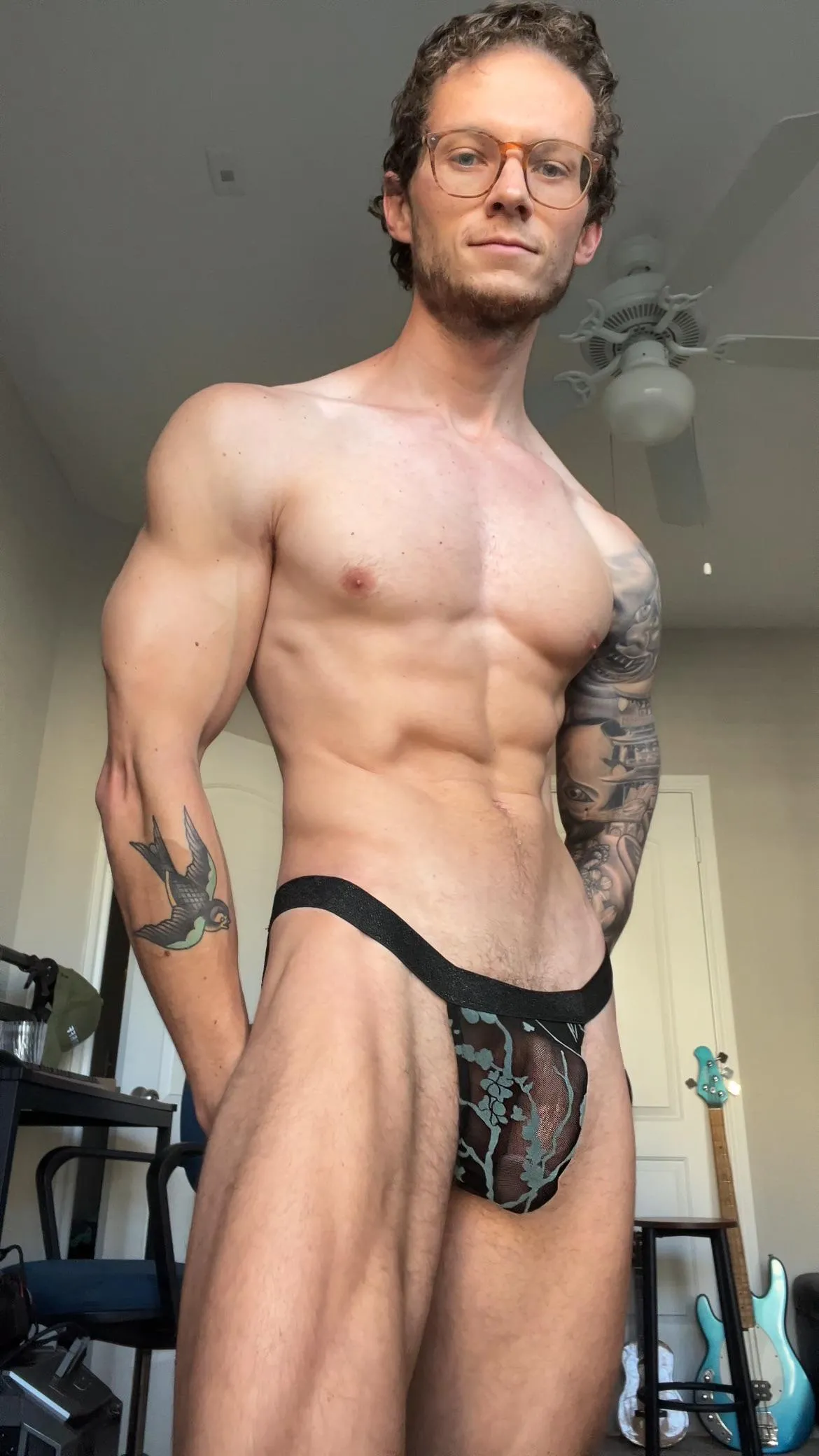 Happy Friday ✌️🤓🤟