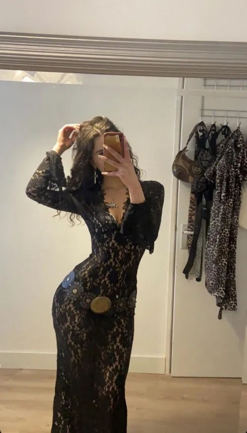 I am a goddess you exist to please me. Nothing more, nothing less.