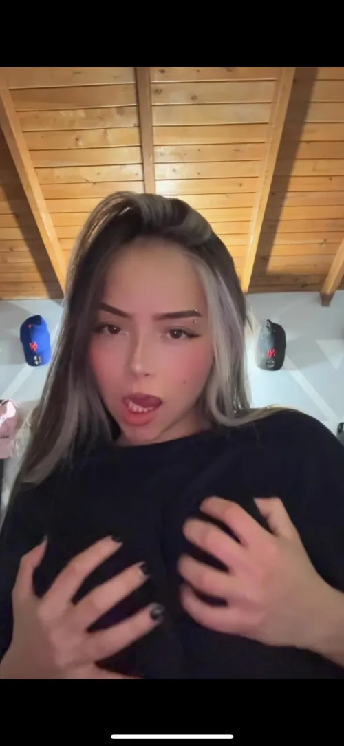 I love my dirty clothed nights 🔥