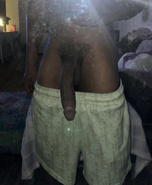 i need a big booty fag to drain my BBC