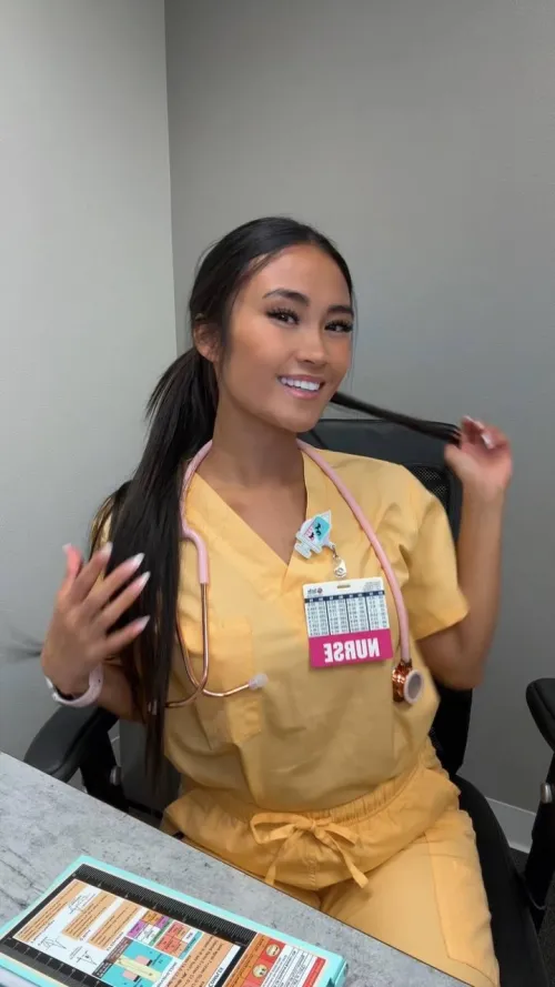 I’m your nurse, tell me where the pain is..