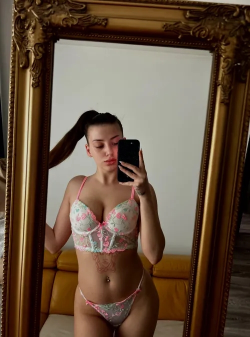 let me be your playmate tonight, will you? 716