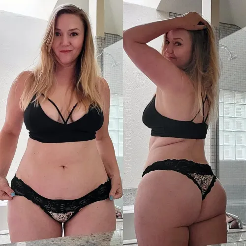 Let me know if your cock says hello [F51]