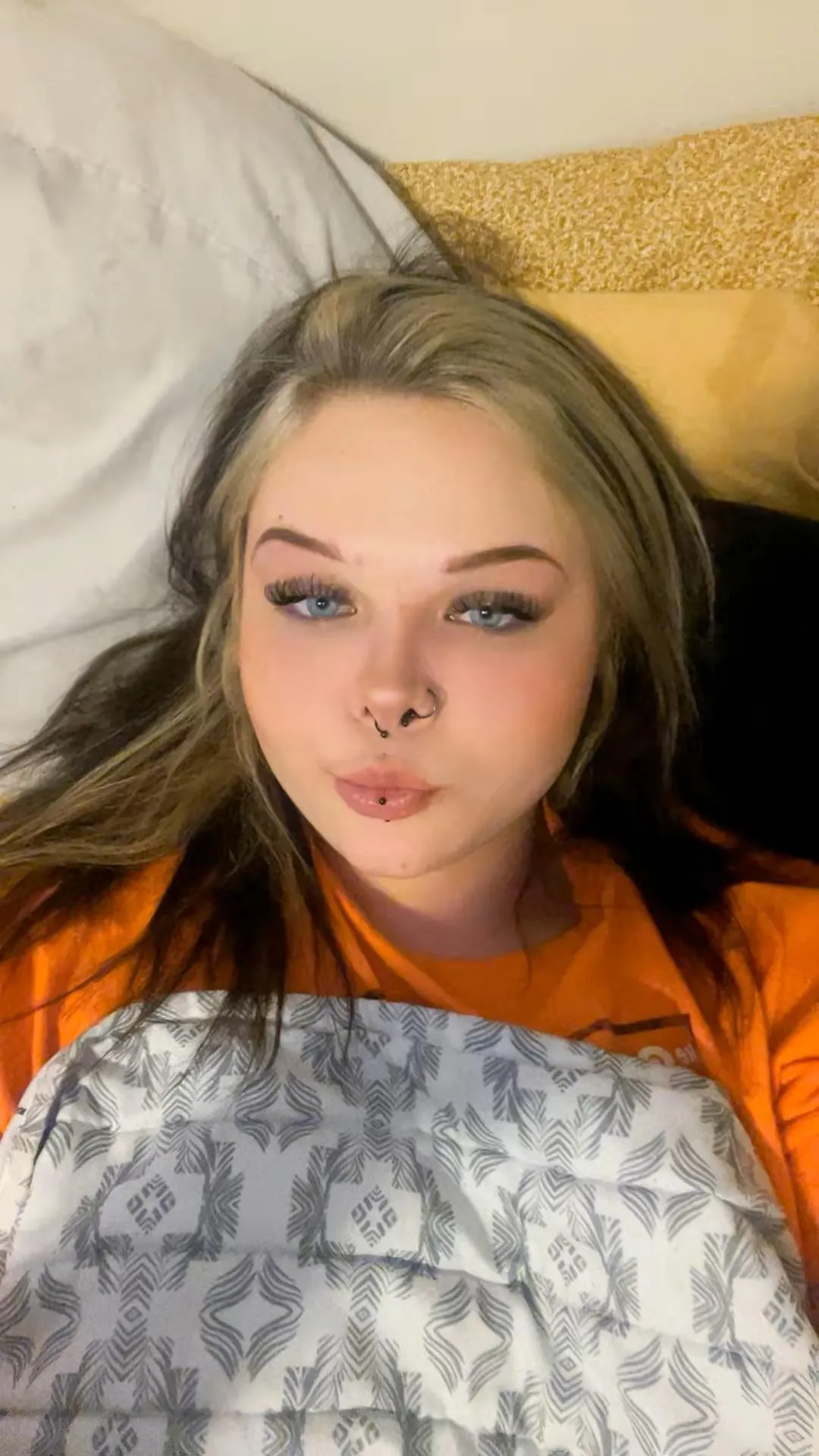 Like thick girls ? Come see me for the content babies 😮‍💨