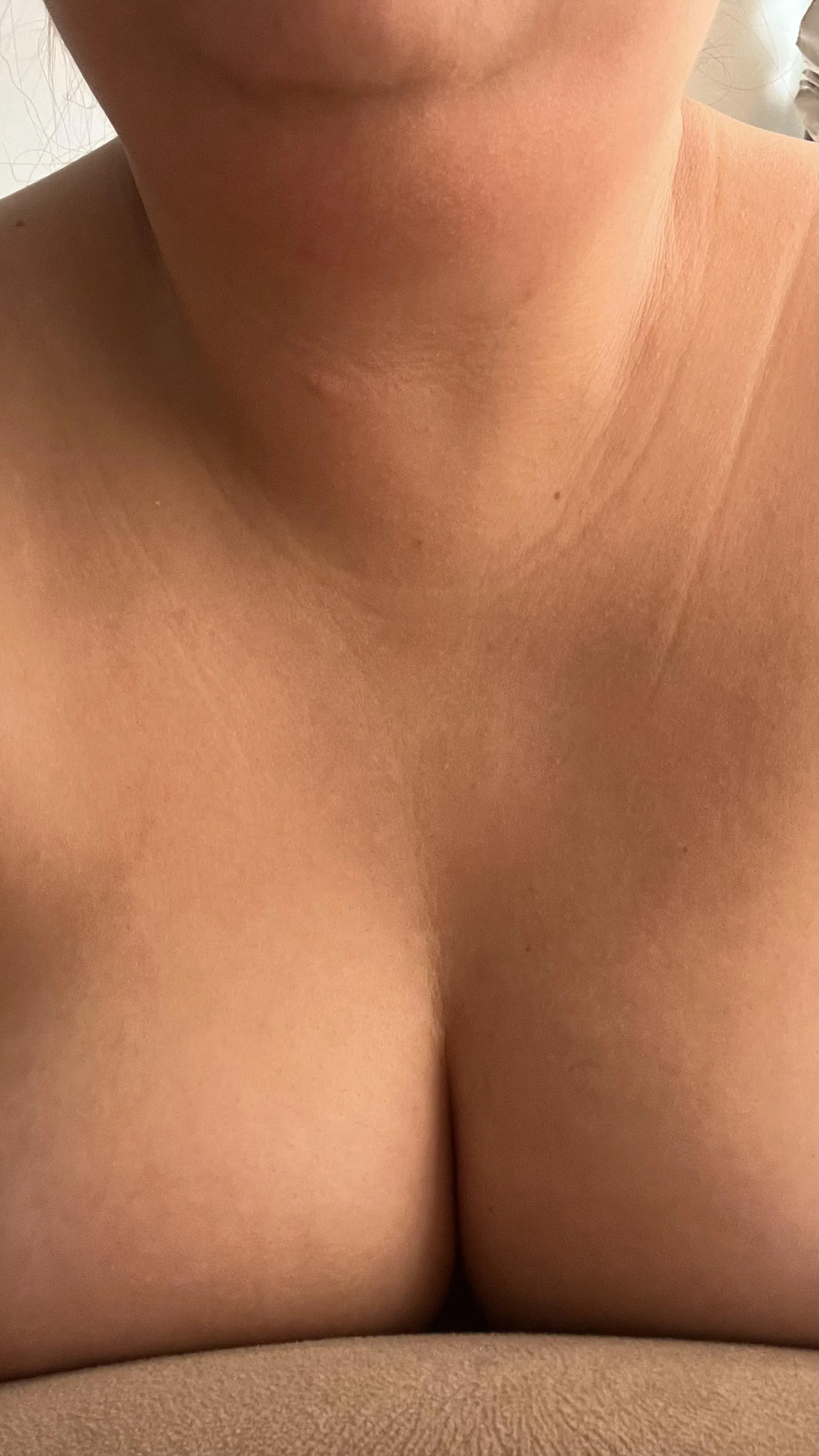 Mosquito bite in my neck, what to do? 🤭