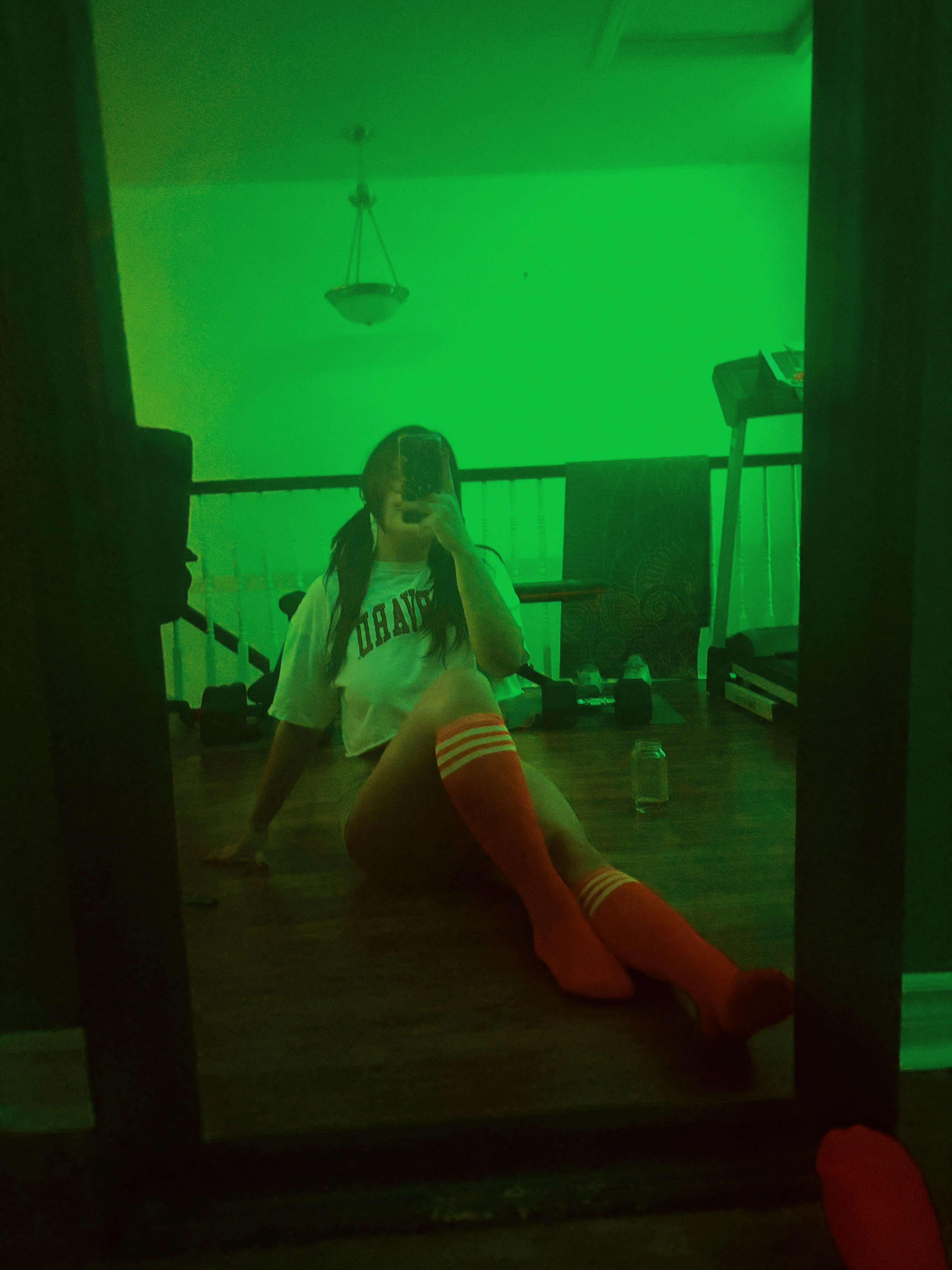 my sexy legs make u wet