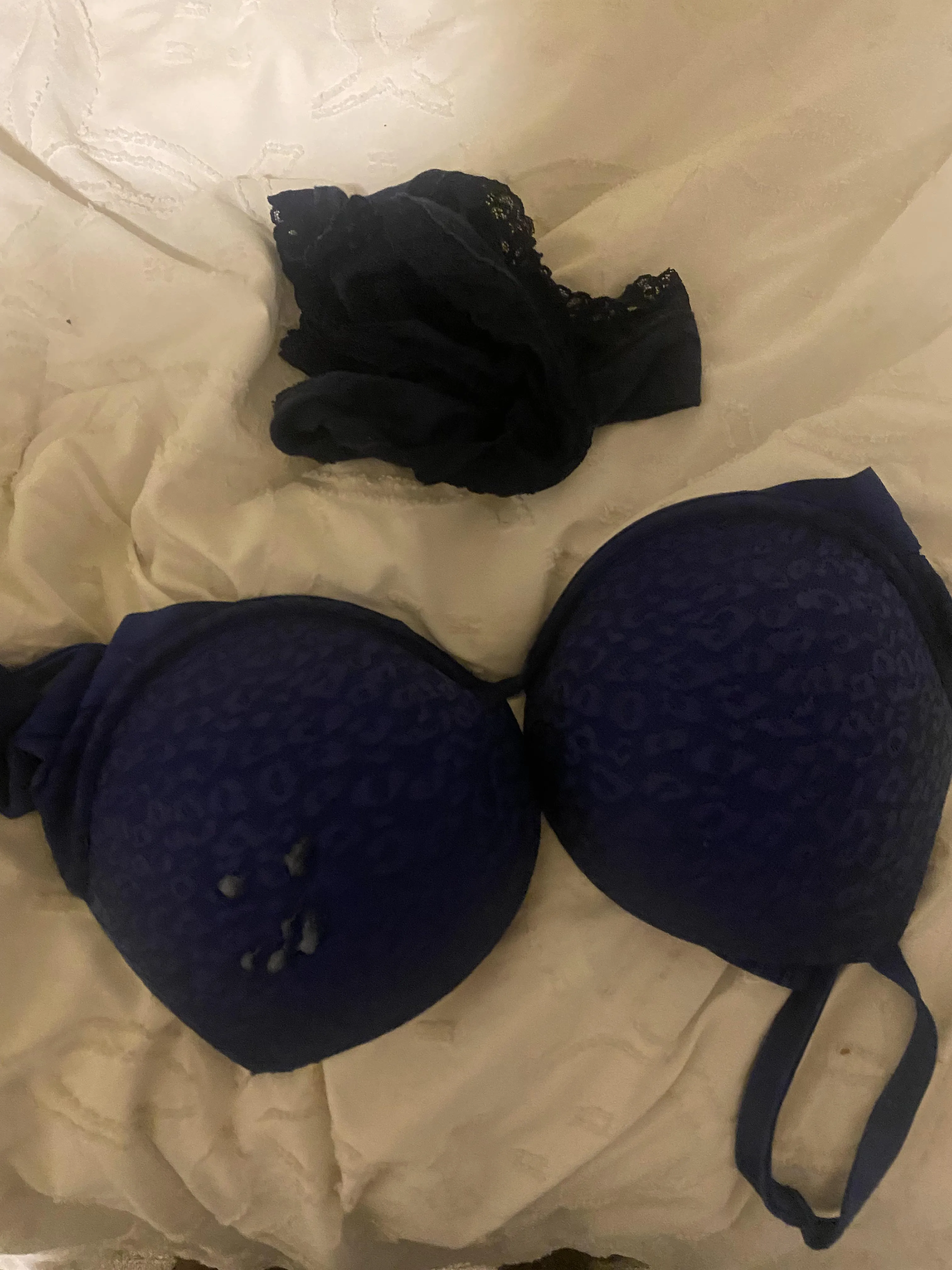 Need to cum more on this bra 36DD