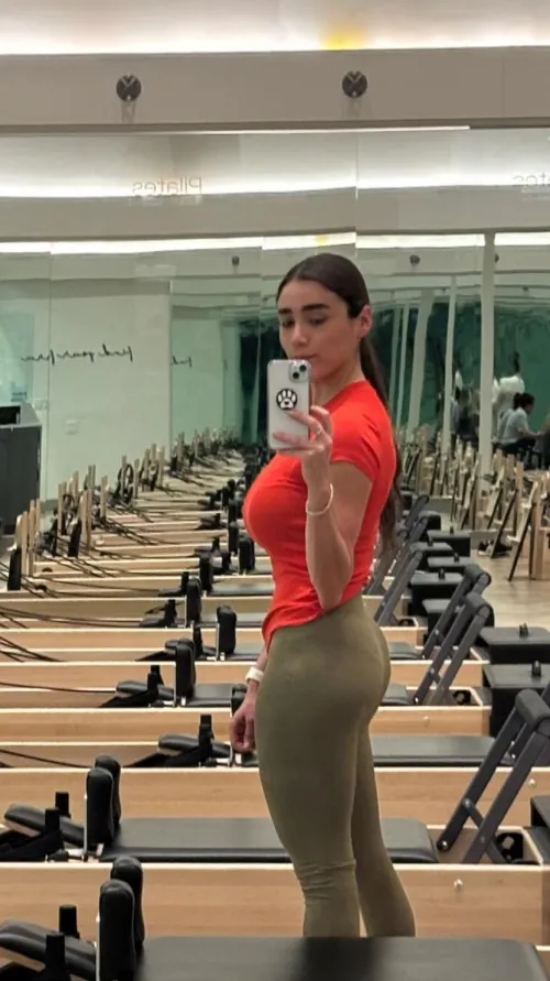 Pilates time 🤸🏻‍♀️