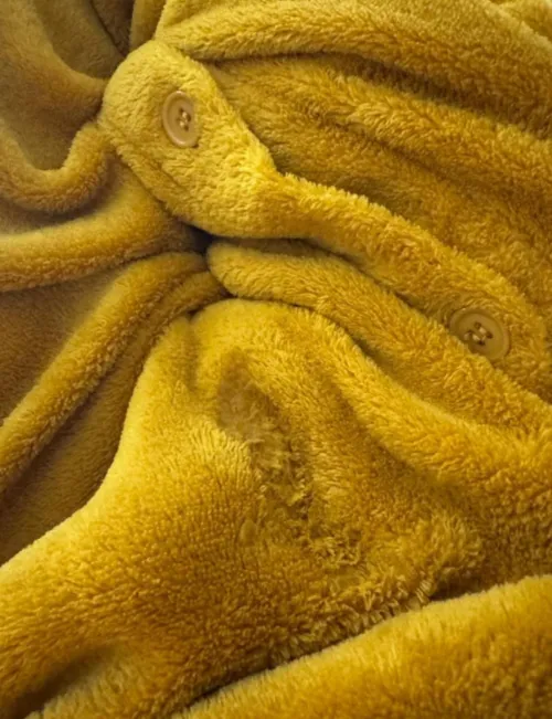 Saw you guys liked my last clothed touching post