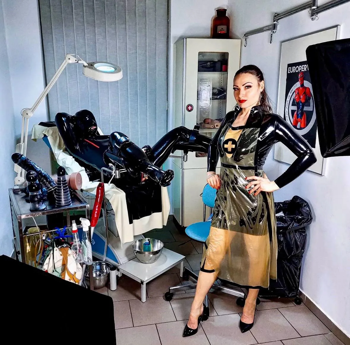 What body part should I examine first?