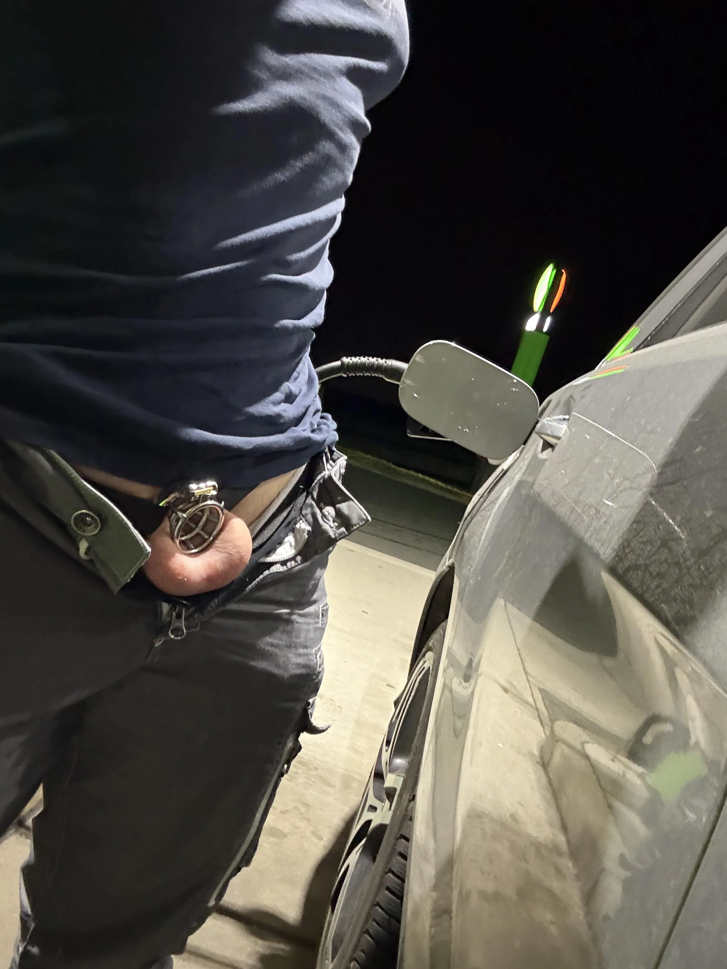 What will you do seeing me like this at the gas station?