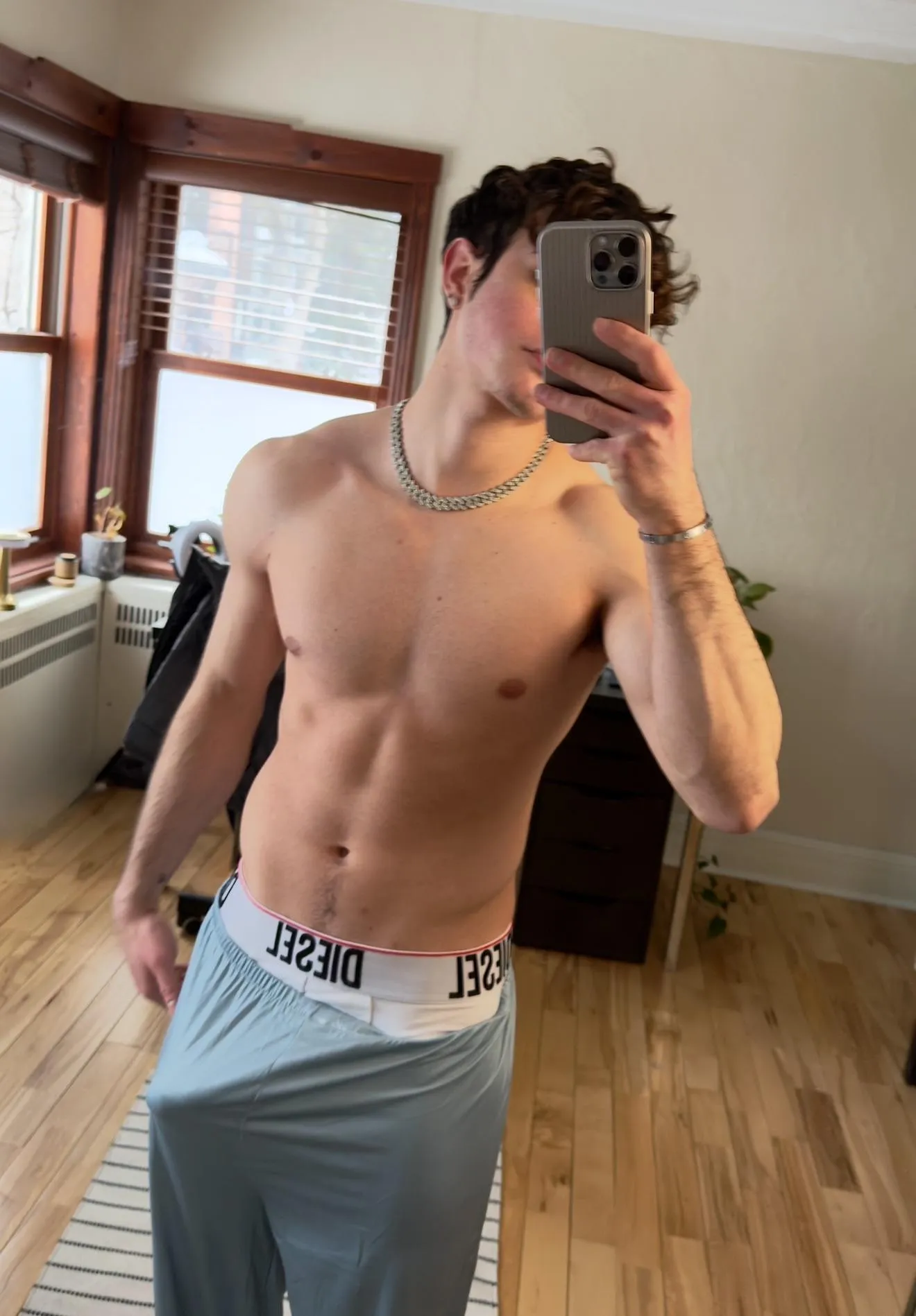 Who wants to eat my dick?