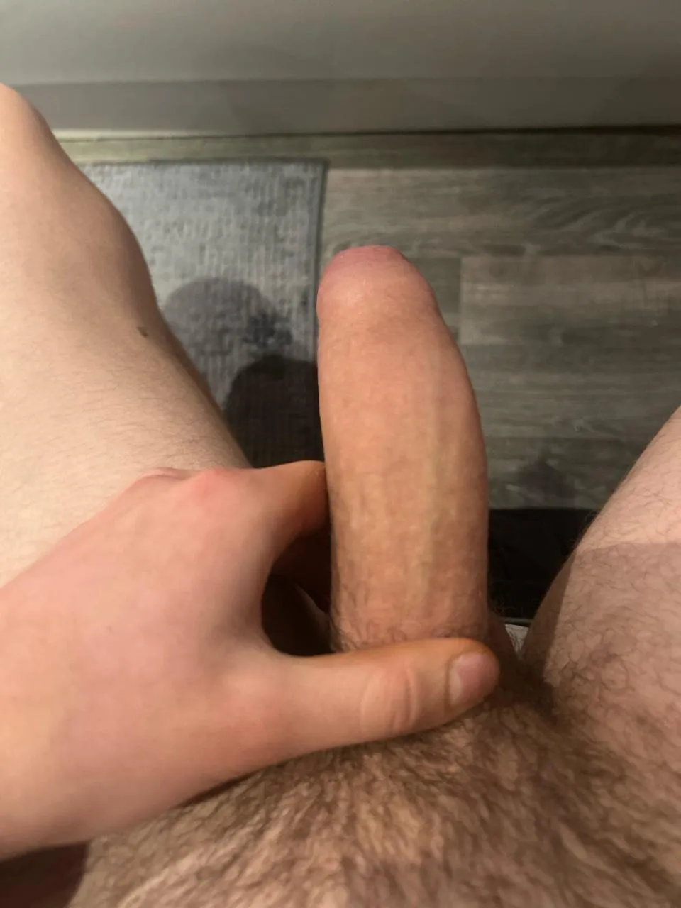 18 m Lichfield want to discreet suck first cock