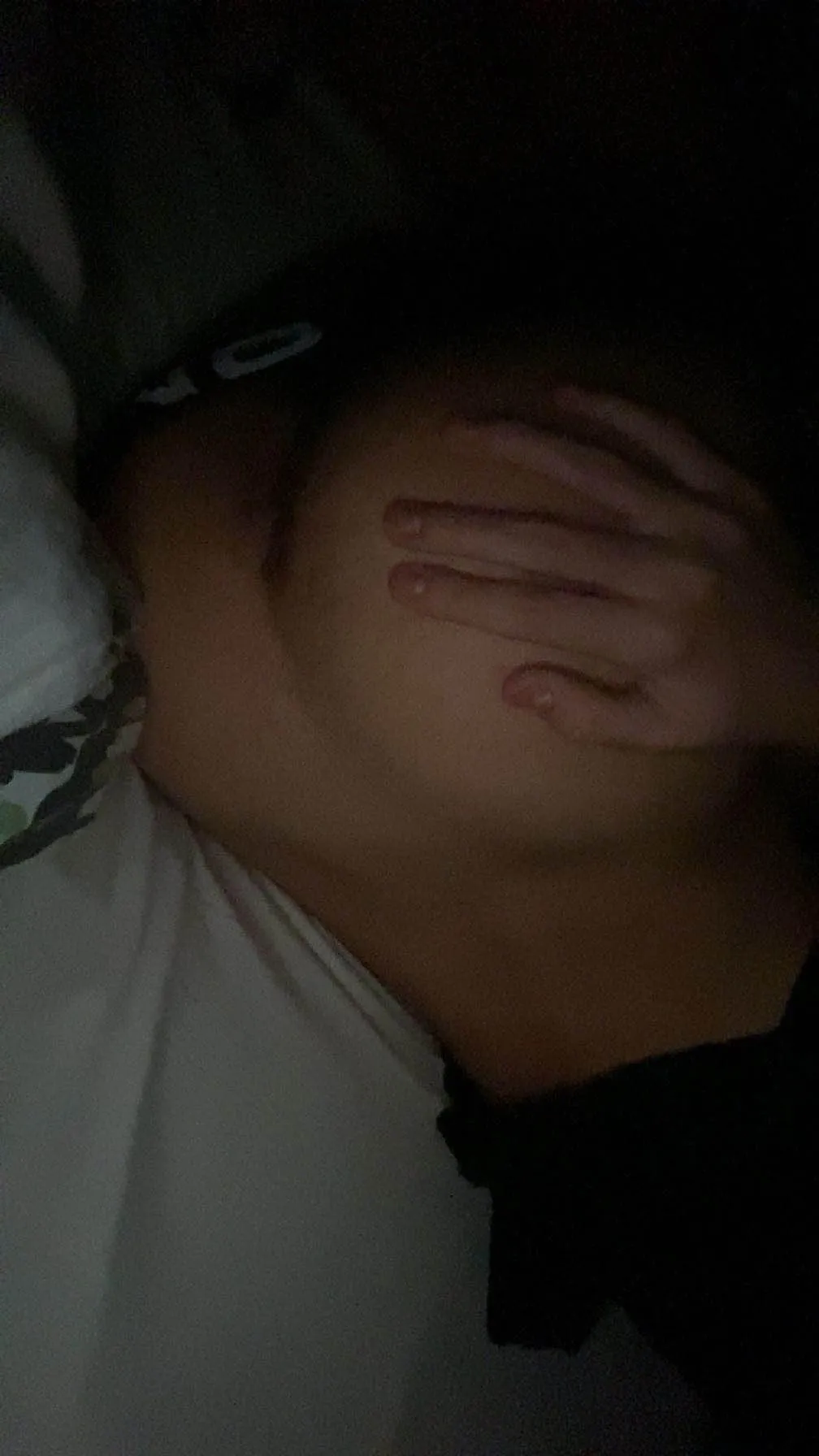 18 need a hung and fit top to dominate me