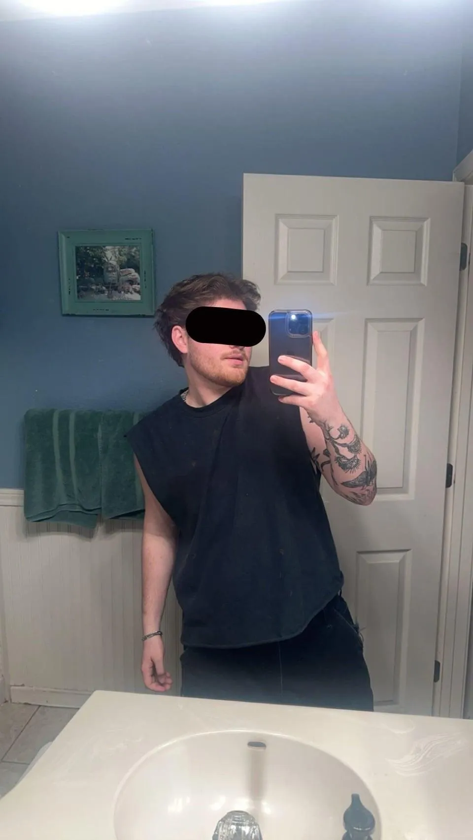 23 bi curious college guy looking for some chill guys to chat and jerk - looking for some friends :) California++ Bay++