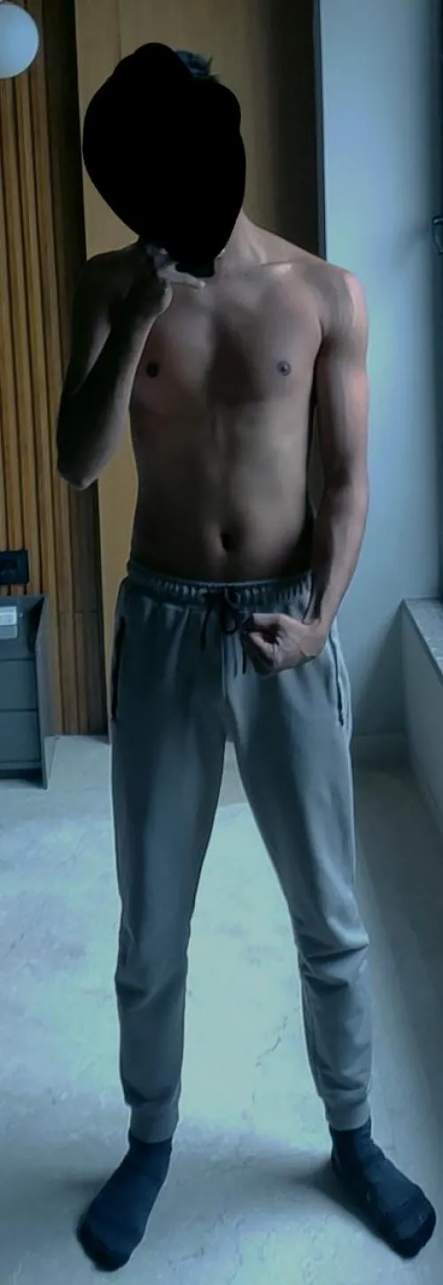 24M Straight. Twink. Bi-curious.