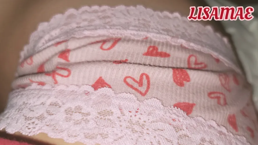 Be a good pet for Miss Lisa and gift her more pretty panties like these ❤️