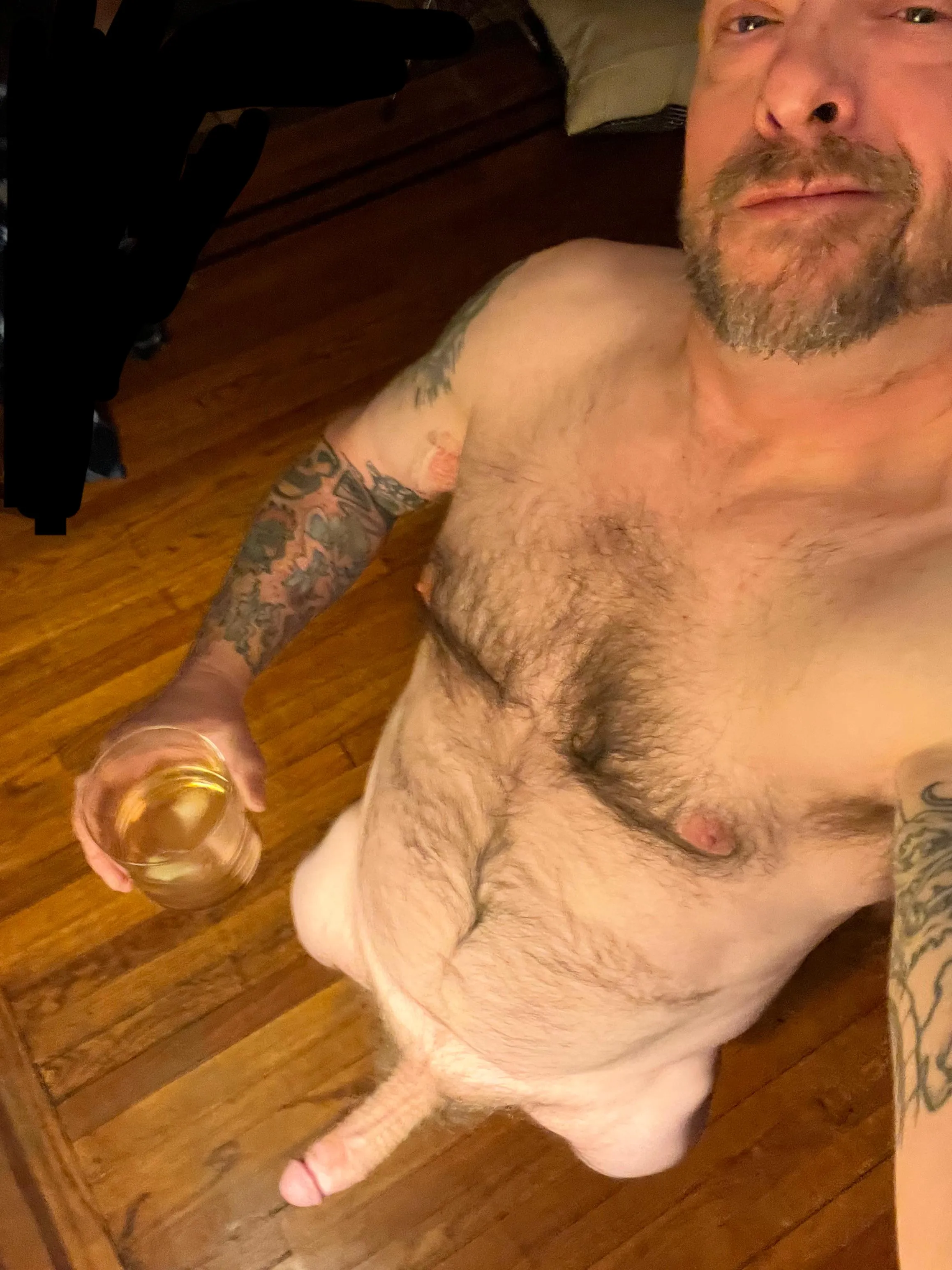 Bit of Wiseman bourbon and a boner… Sounds like a great Friday night