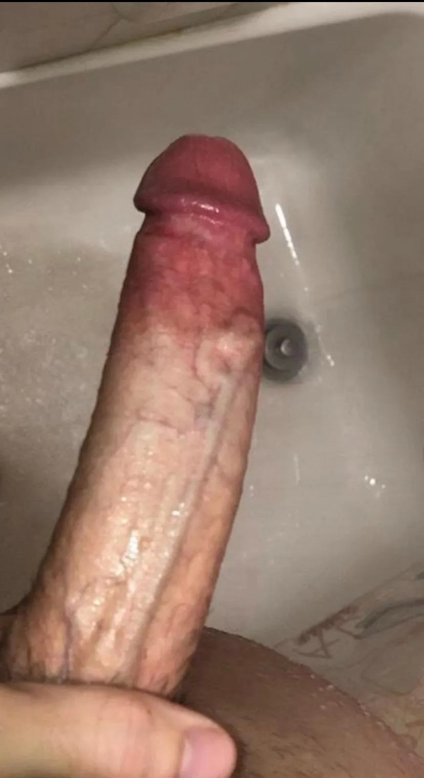 Clean 21yr old male looking to plan something for this weekend hmu