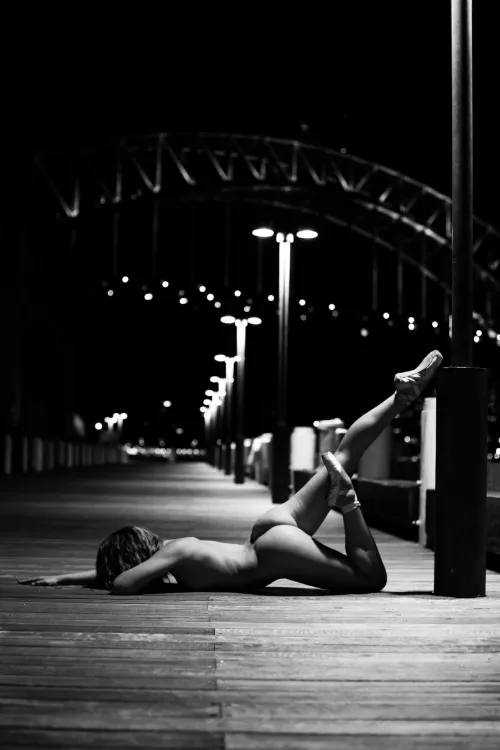 Dancing in Sydney - 📷 Stephen Wong