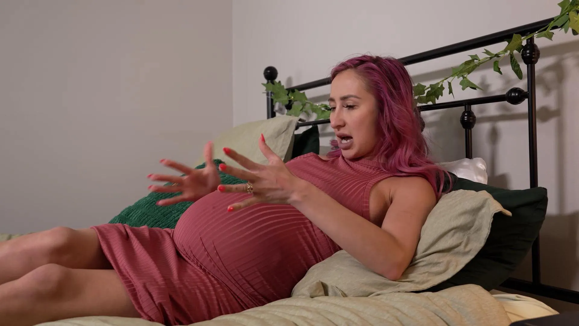 {f} pov gf Vore with Victoria