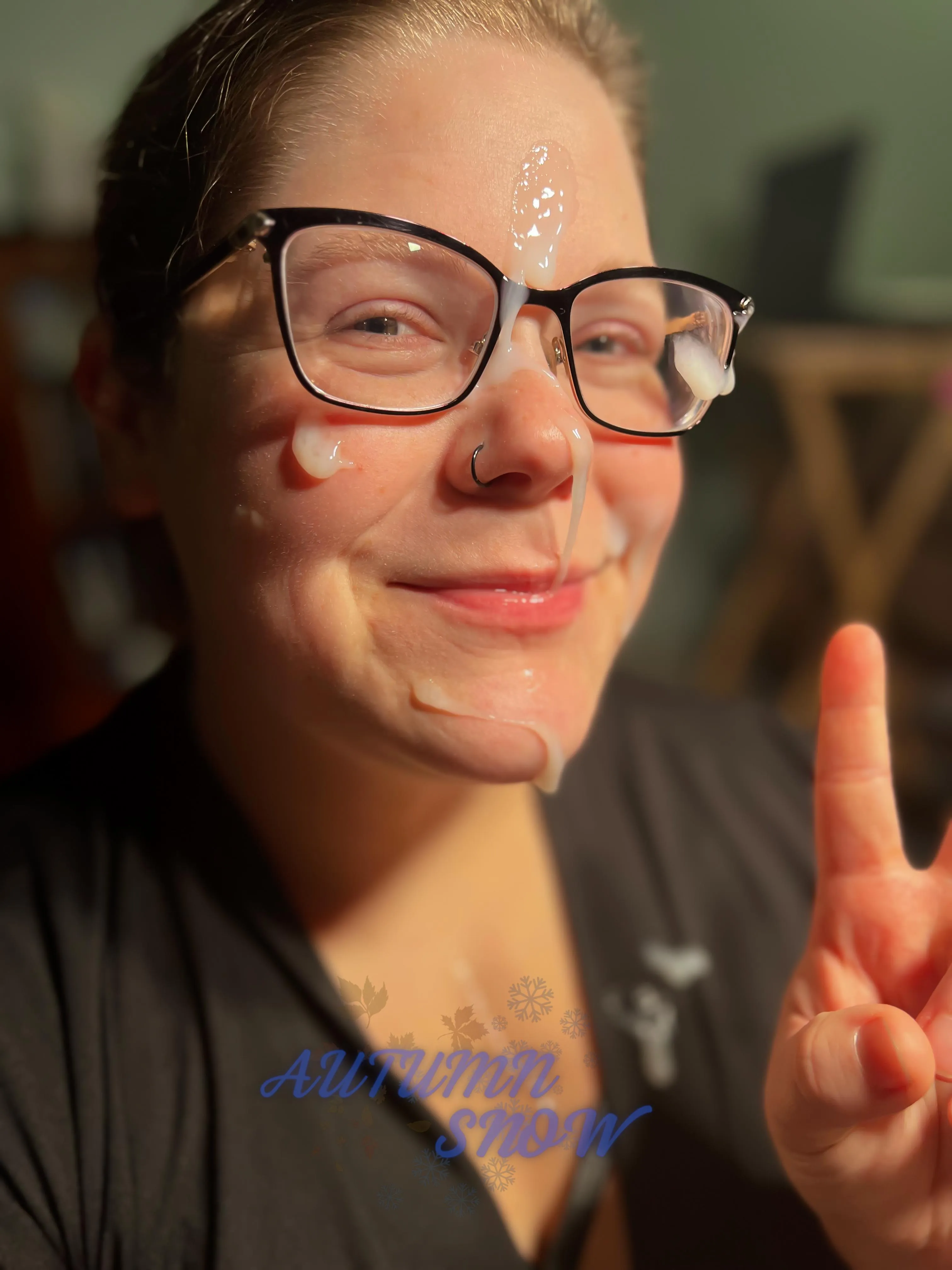 Have yourself a Happy Facial Friday <3