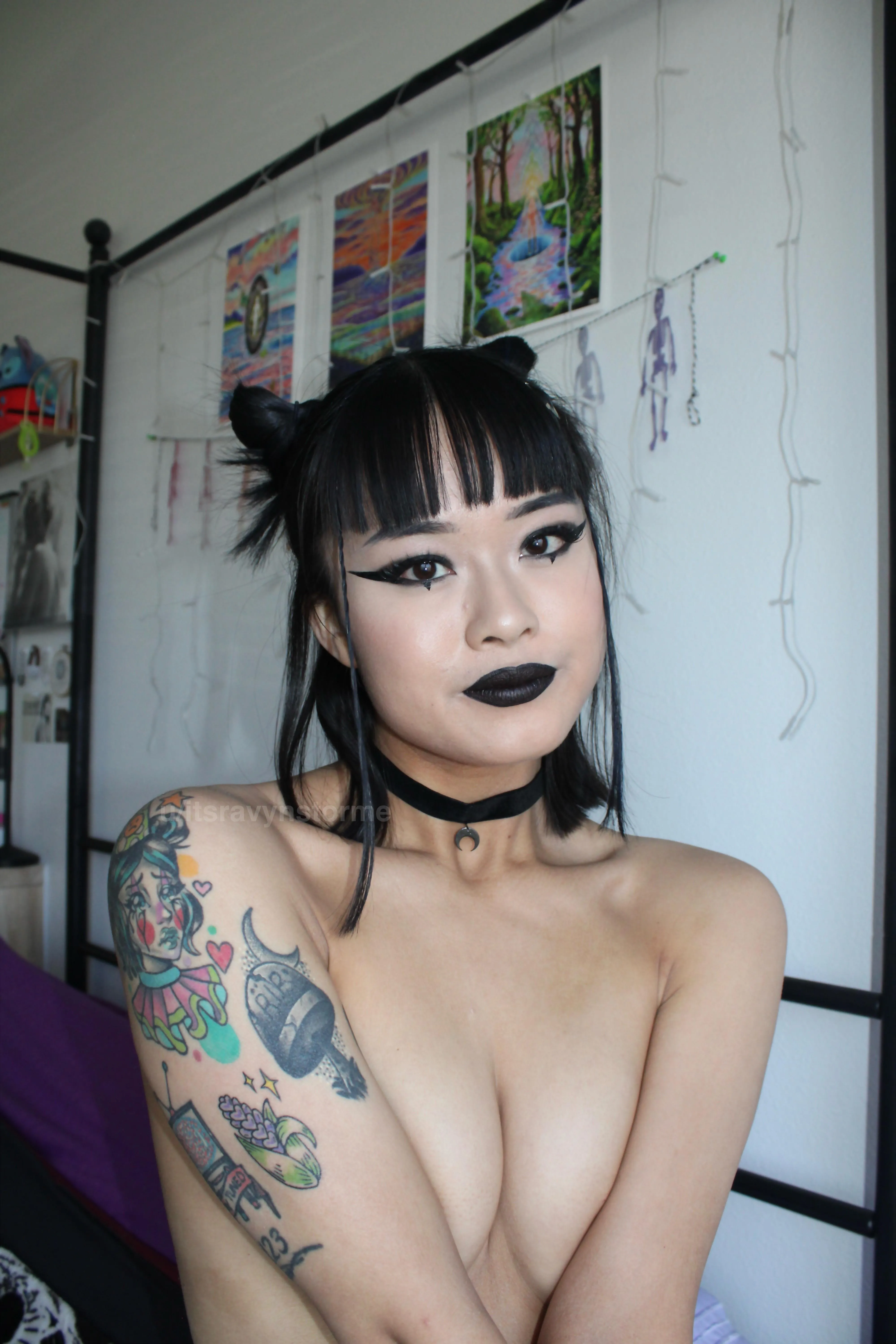 Hi I’m Ravyn nice to meet you 🖤