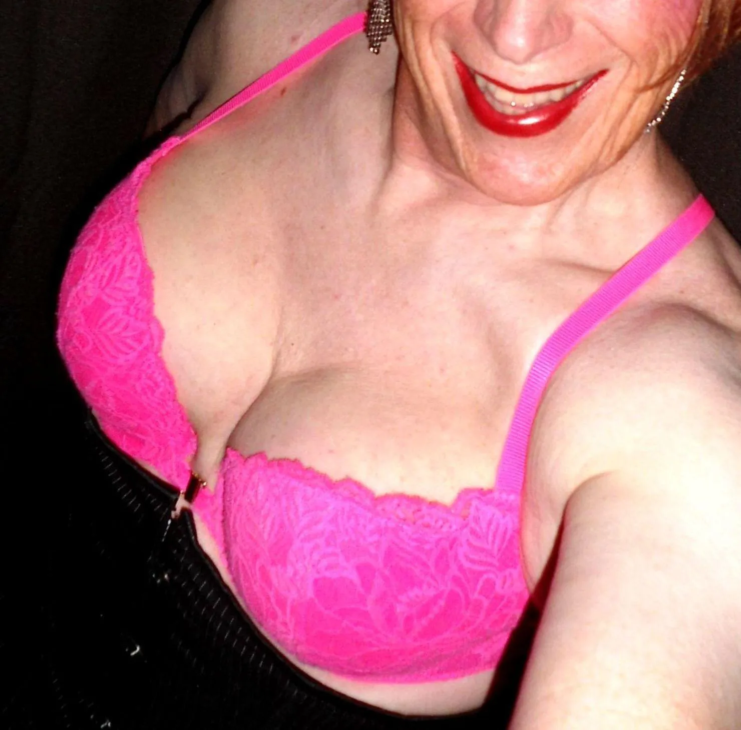 Hot Pink Pushup!  [IRTR]