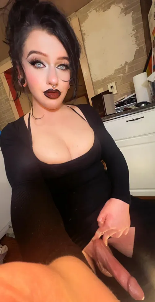 I wanna see you try to fit every inch down your throat