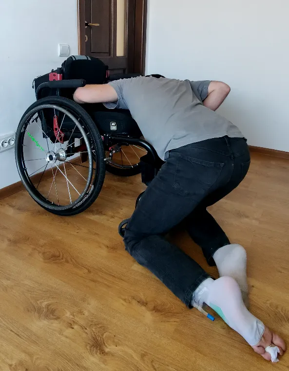 M22, SCI, Face down, booty up