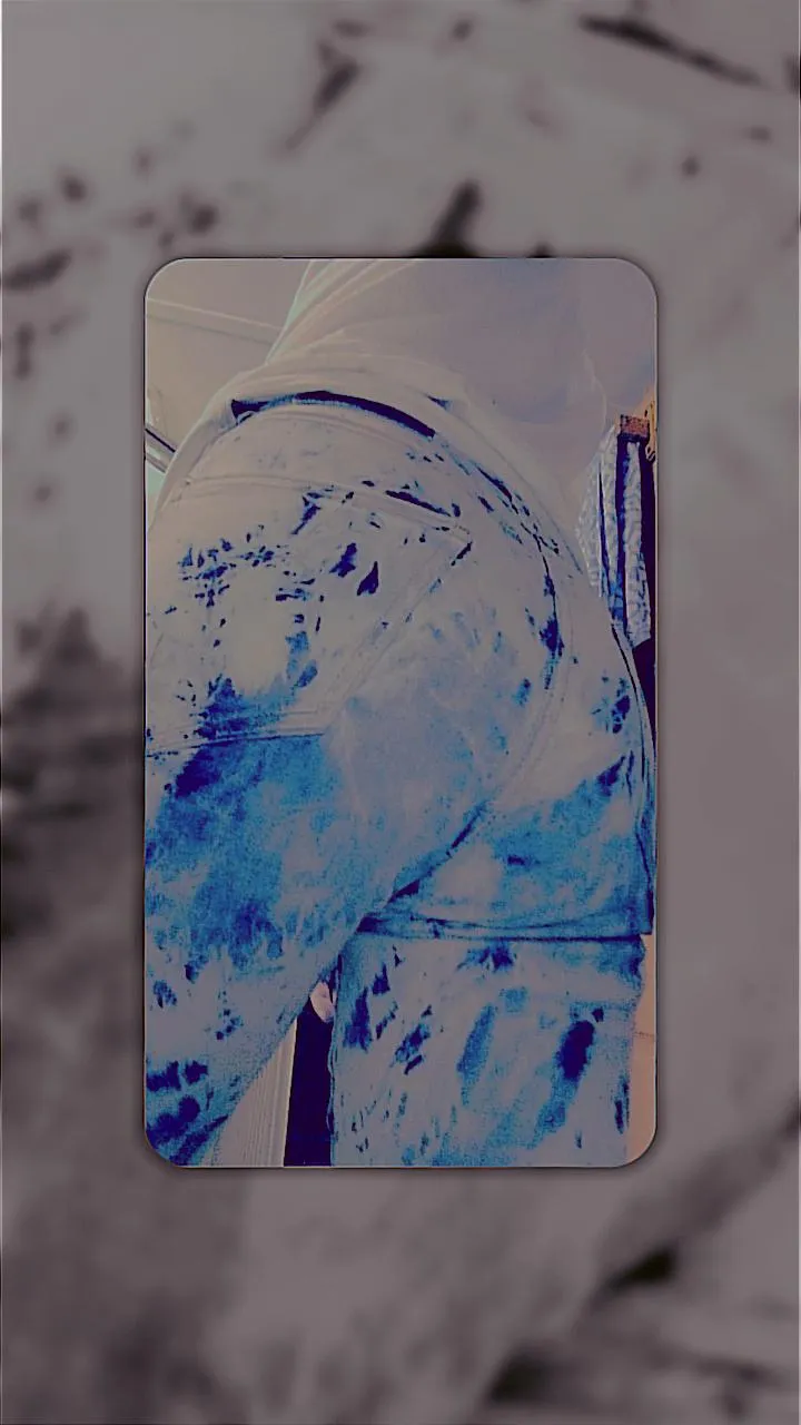 (oc) I'm horny looking for someone who is into furries and has a fursuit 😜