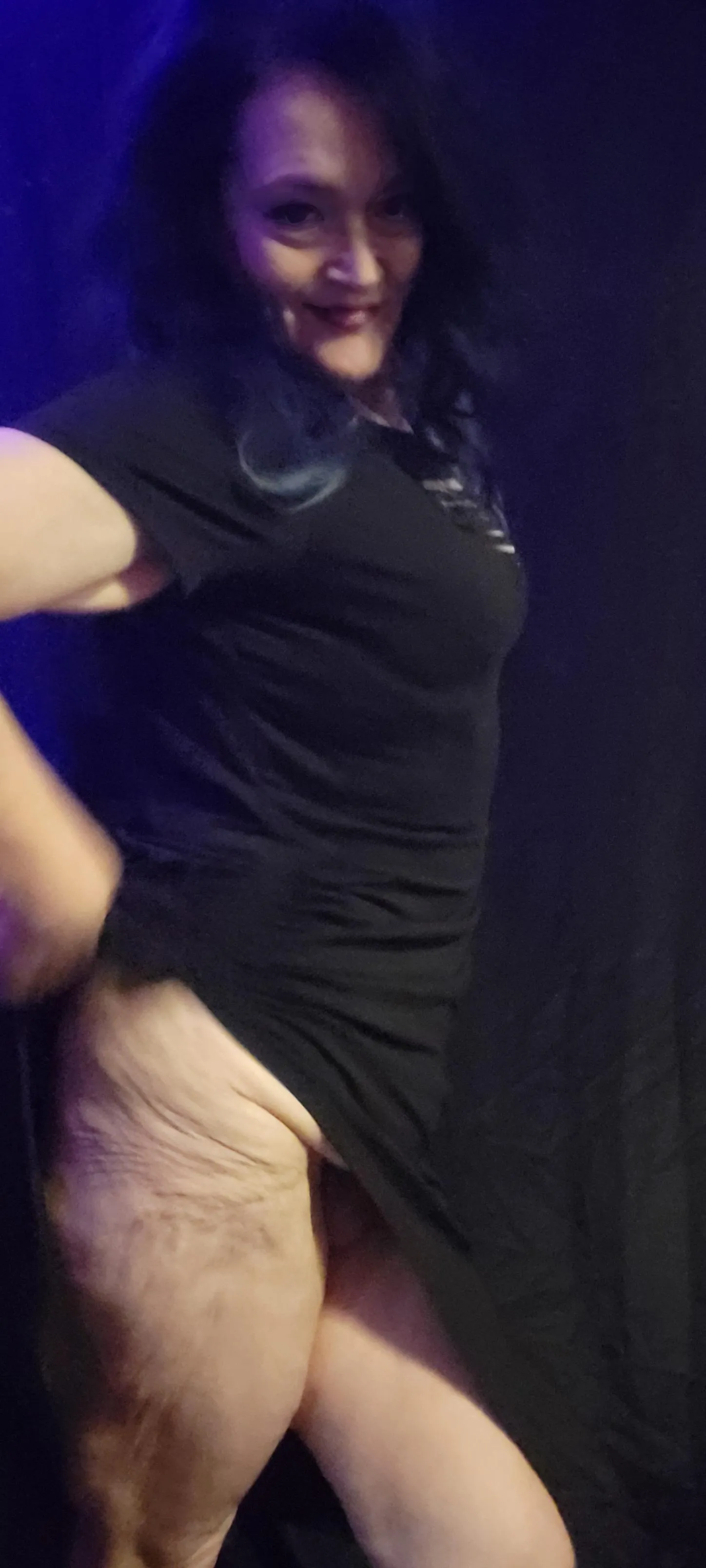 Peek....what more?🫦😍