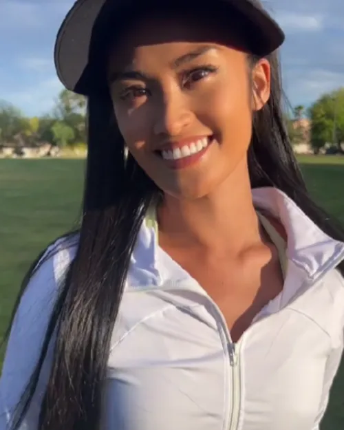 Playmates are gone, wanna have some fun 🤭🏌️‍♀️