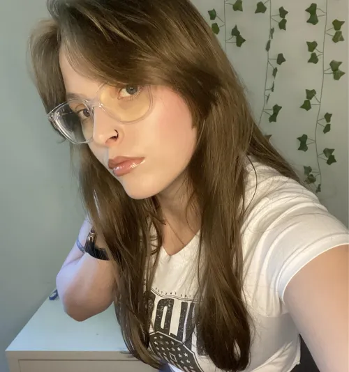 Roses are red, the moon shines bright, good boys listen and do it right