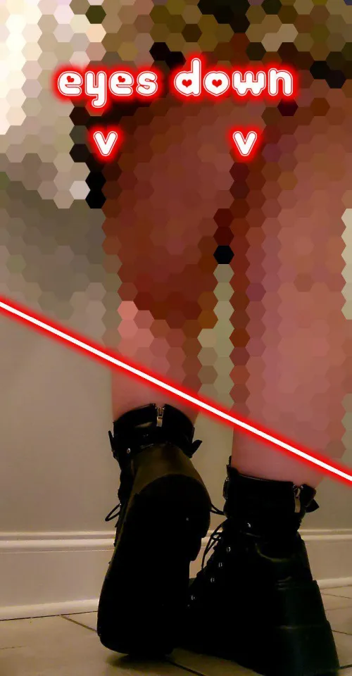 Thank Mistress for allowing you to see her sexy boots.