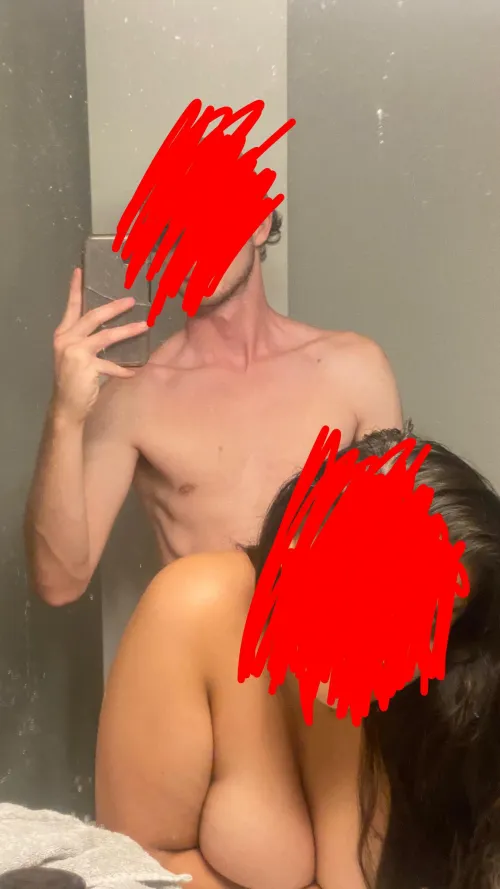 22, 21 [FM]4F Abby Couple looking for a third🦄😘