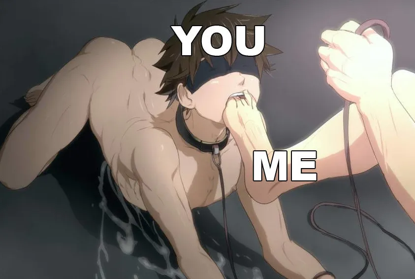 25 Strenger Chubby Master sucht einen sportlichen langzeit Sklaven (18-19 Jahre alt)