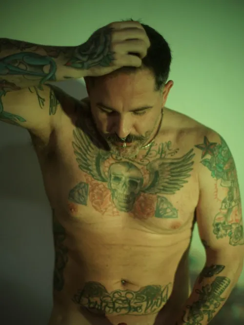 [37] I'm sure many would like to be on all fours down here. Write to me if you want to see more.