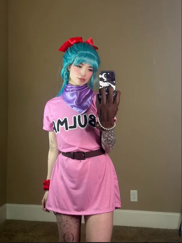 Bulma from DBZ (by LeesiBB)