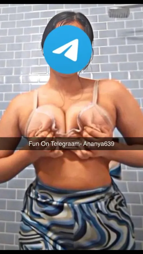 Busty F here! Do you wanna spend weekend with a desi girl?