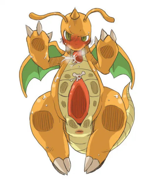 Dragonite viewed from the bottom (向水 きんとら)