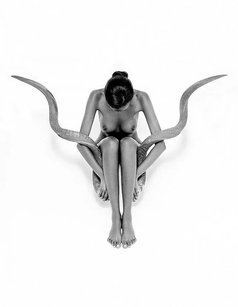 Eva | South Africa, 2002 | ph. Gavin O'Neill