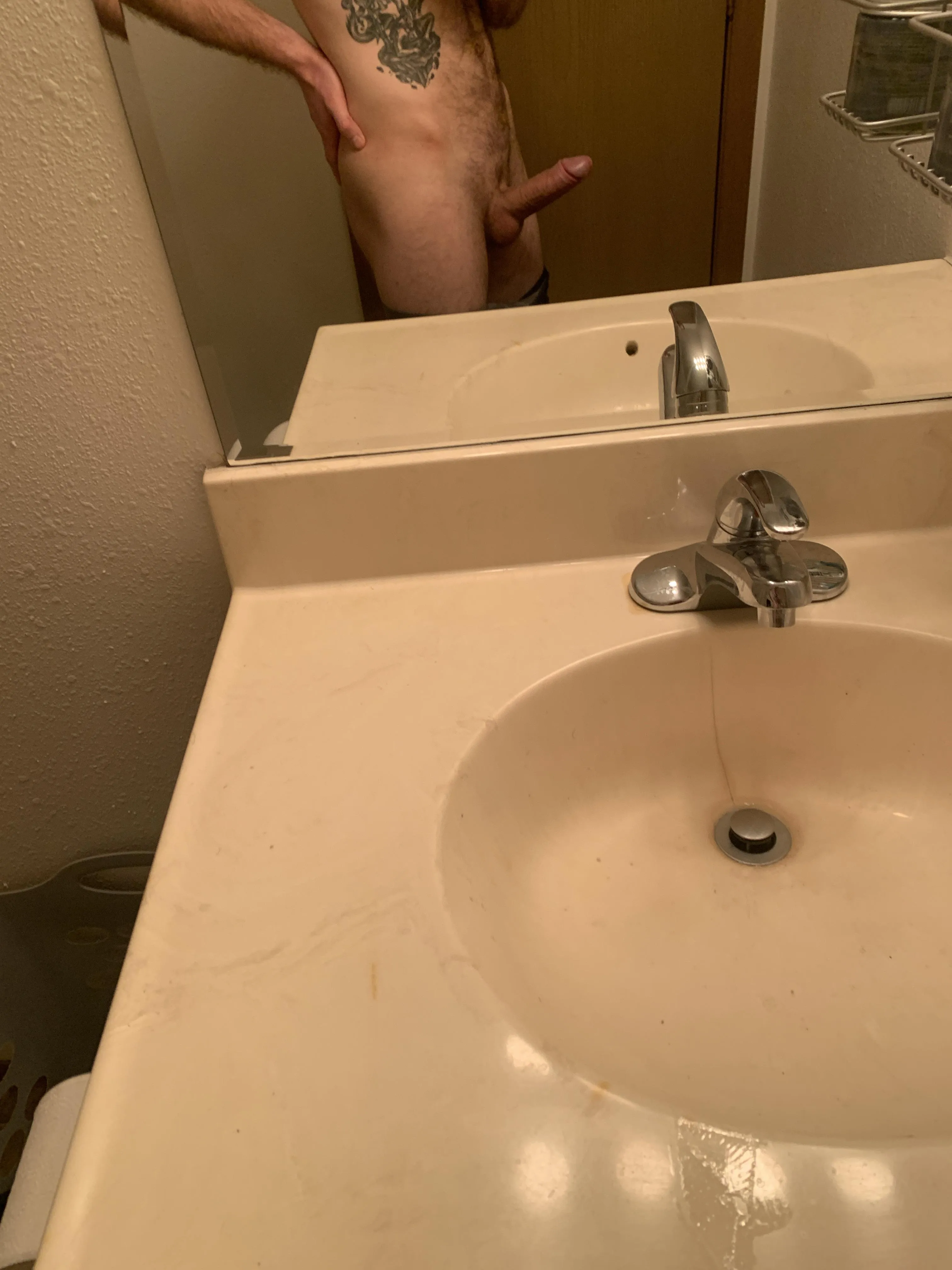 Fargo 25M looking for a couple for fun